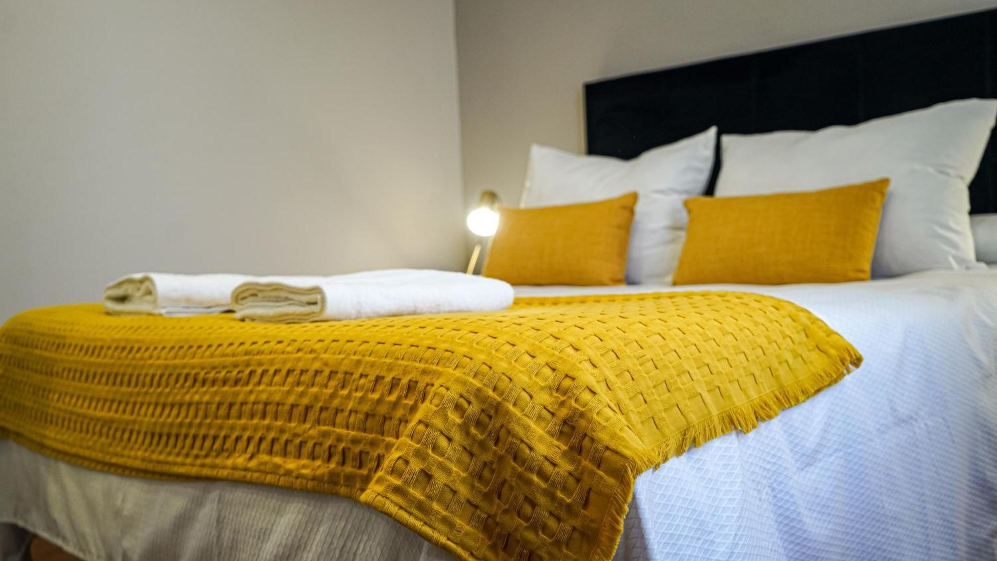 Apartamentos Puente Romano Suites 메리다 외부 사진
